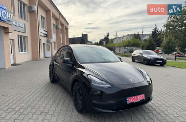 Позашляховик / Кросовер Tesla Model Y 2022 в 