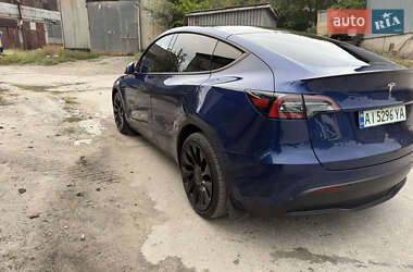 Внедорожник / Кроссовер Tesla Model Y 2023 в 