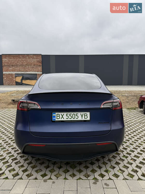 Внедорожник / Кроссовер Tesla Model Y 2021 в Хмельницком