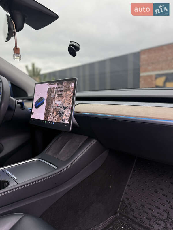 Внедорожник / Кроссовер Tesla Model Y 2021 в Хмельницком