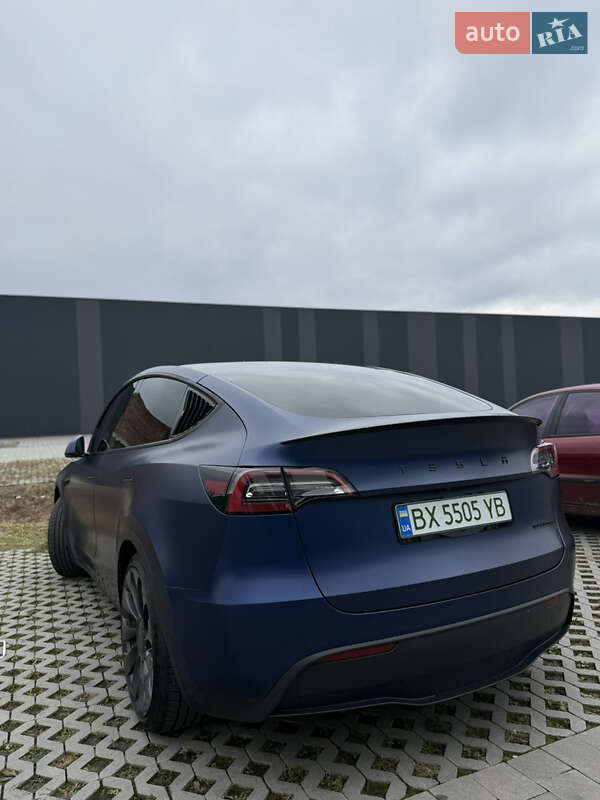 Внедорожник / Кроссовер Tesla Model Y 2021 в Хмельницком