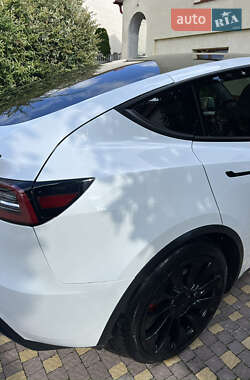 Внедорожник / Кроссовер Tesla Model Y 2023 в 