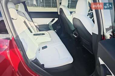 Позашляховик / Кросовер Tesla Model Y 2022 в 