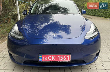 Позашляховик / Кросовер Tesla Model Y 2021 в 