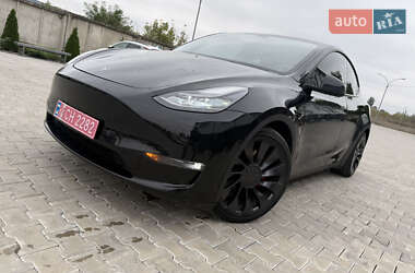 Внедорожник / Кроссовер Tesla Model Y 2021 в 