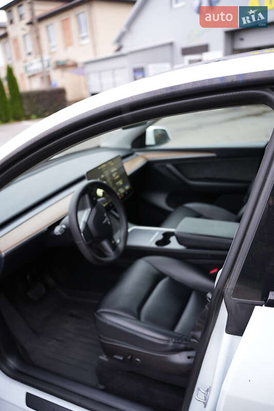 Внедорожник / Кроссовер Tesla Model Y 2022 в Виннице фото 6 Внедорожник / Кроссовер Tesla Model Y 2022 в Виннице