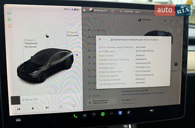 Позашляховик / Кросовер Tesla Model Y 2020 в 