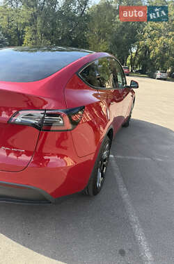 Позашляховик / Кросовер Tesla Model Y 2022 в 