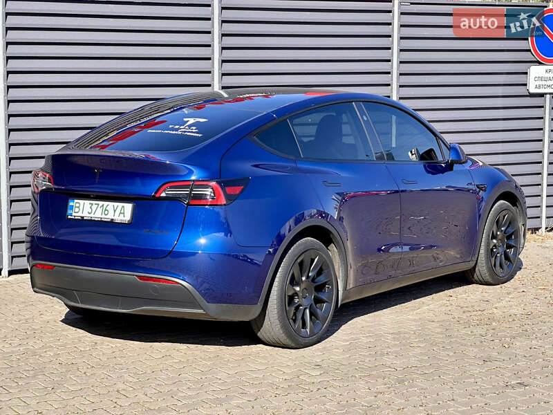Внедорожник / Кроссовер Tesla Model Y 2023 в Киеве фото 11 Внедорожник / Кроссовер Tesla Model Y 2023 в Киеве