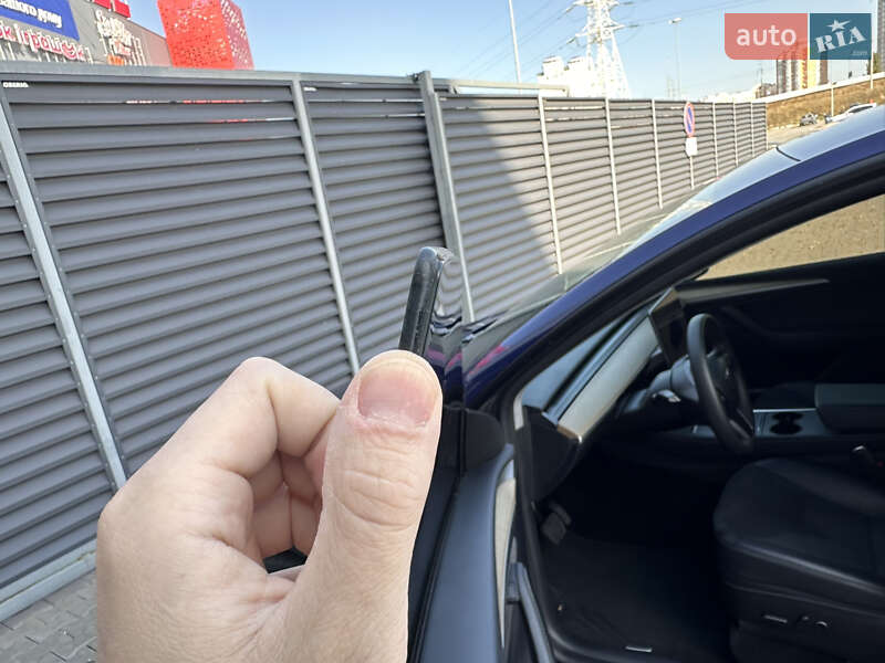 Внедорожник / Кроссовер Tesla Model Y 2023 в Киеве фото 19 Внедорожник / Кроссовер Tesla Model Y 2023 в Киеве