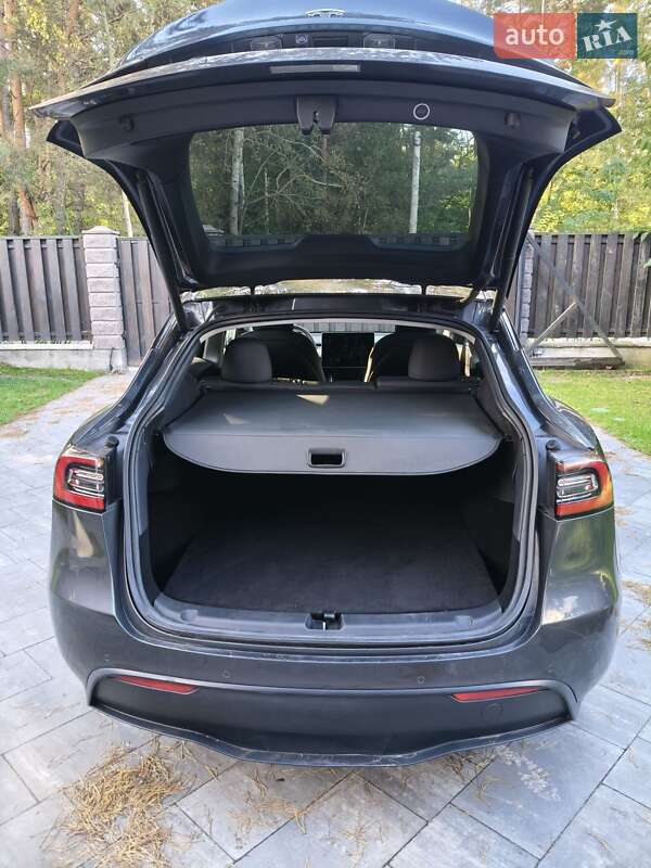 Позашляховик / Кросовер Tesla Model Y 2020 в Броварах