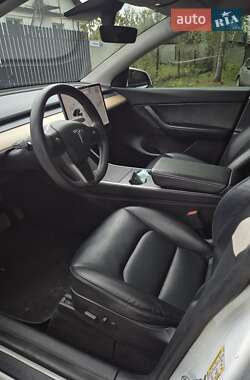 Позашляховик / Кросовер Tesla Model Y 2020 в 