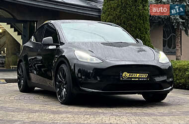 Внедорожник / Кроссовер Tesla Model Y 2024 в Львове