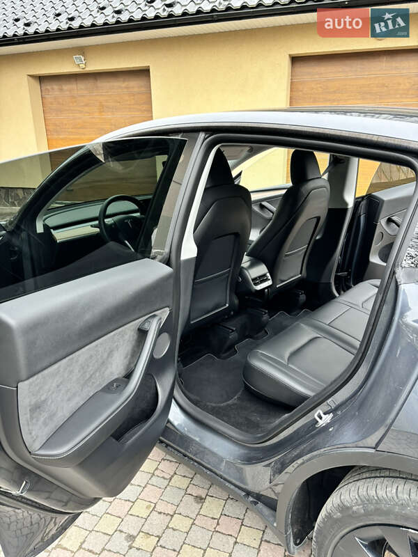 Внедорожник / Кроссовер Tesla Model Y 2023 в Долине