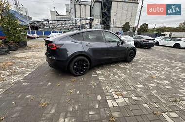 Внедорожник / Кроссовер Tesla Model Y 2024 в 