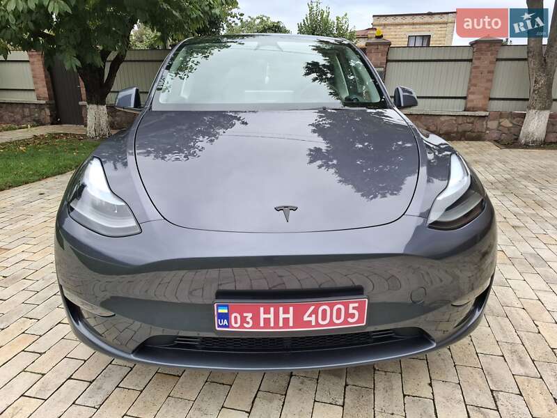 Позашляховик / Кросовер Tesla Model Y 2023 в Києві