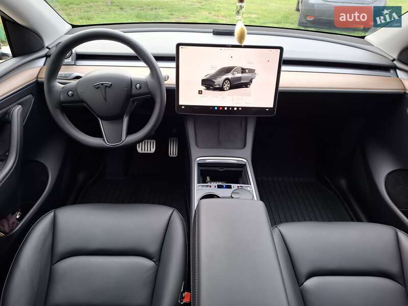 Позашляховик / Кросовер Tesla Model Y 2023 в Києві