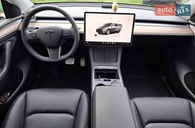 Внедорожник / Кроссовер Tesla Model Y 2023 в 