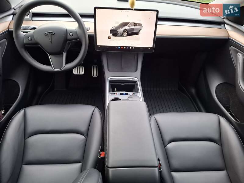 Позашляховик / Кросовер Tesla Model Y 2023 в Києві