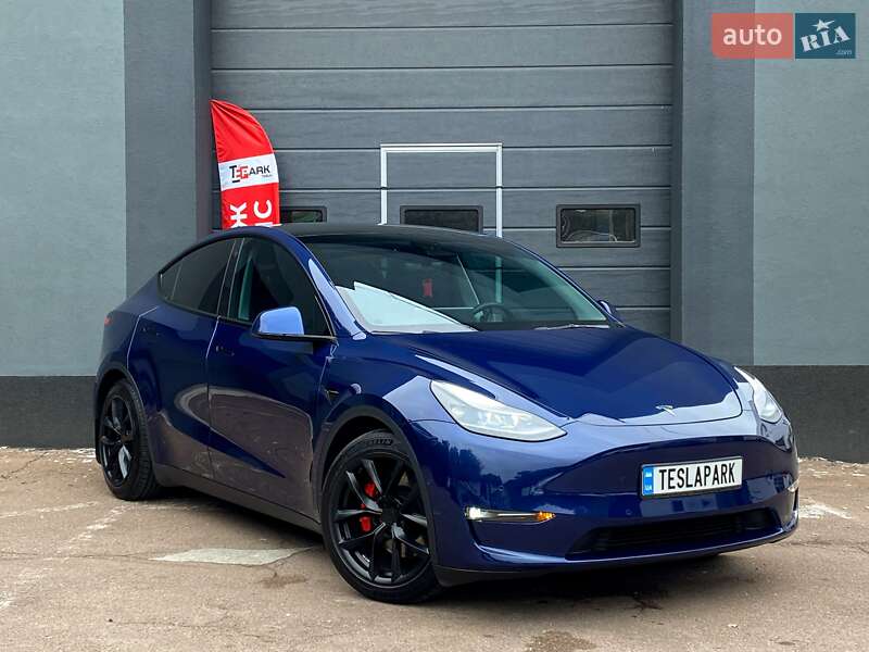 Tesla Model Y 2021
