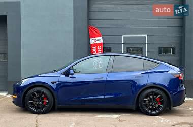 Позашляховик / Кросовер Tesla Model Y 2021 в 