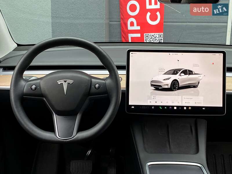 Внедорожник / Кроссовер Tesla Model Y 2023 в Киеве
