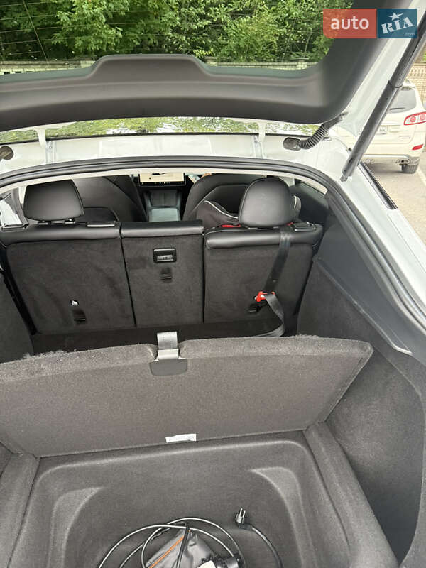 Позашляховик / Кросовер Tesla Model Y 2022 в Вінниці фото 21 Позашляховик / Кросовер Tesla Model Y 2022 в Вінниці