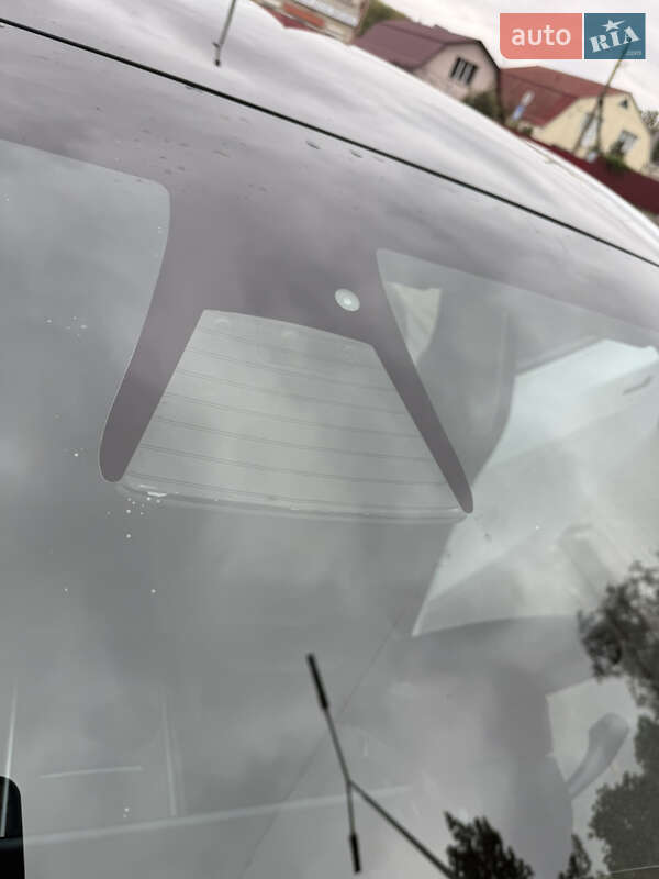 Позашляховик / Кросовер Tesla Model Y 2022 в Вінниці фото 26 Позашляховик / Кросовер Tesla Model Y 2022 в Вінниці