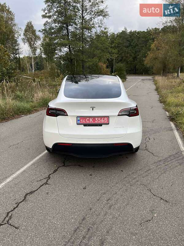 Внедорожник / Кроссовер Tesla Model Y 2021 в Макарове фото 2 Внедорожник / Кроссовер Tesla Model Y 2021 в Макарове