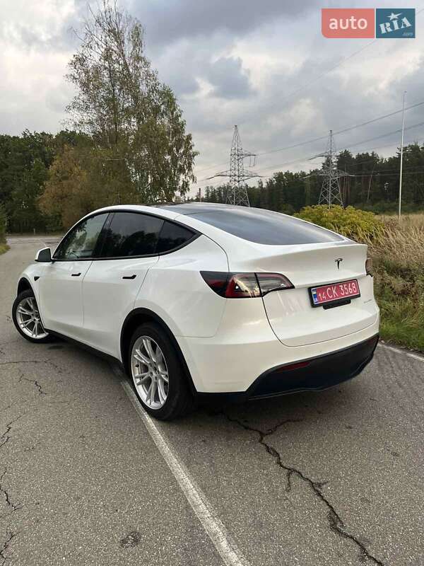 Внедорожник / Кроссовер Tesla Model Y 2021 в Макарове фото 5 Внедорожник / Кроссовер Tesla Model Y 2021 в Макарове
