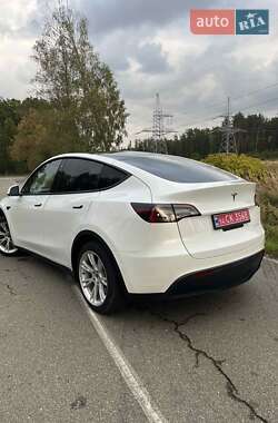Внедорожник / Кроссовер Tesla Model Y 2021 в 
