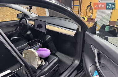 Позашляховик / Кросовер Tesla Model Y 2022 в 