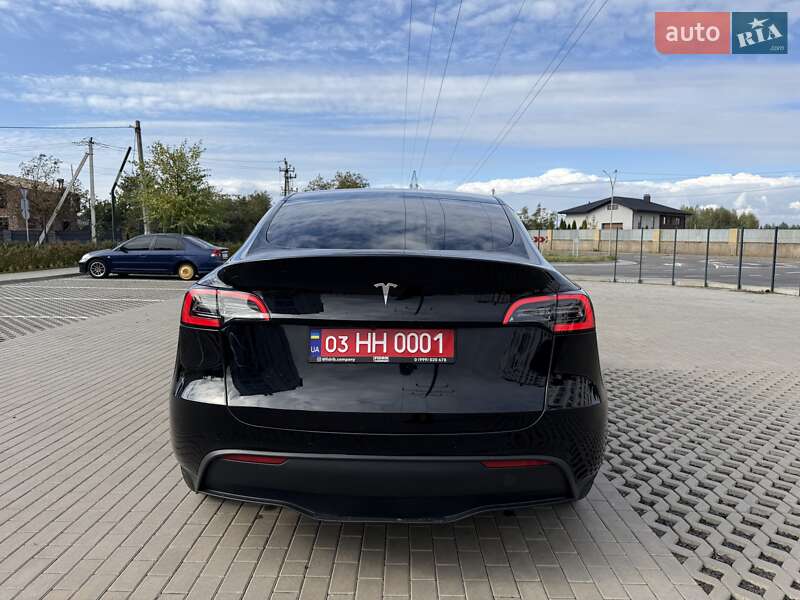 Внедорожник / Кроссовер Tesla Model Y 2022 в Луцке