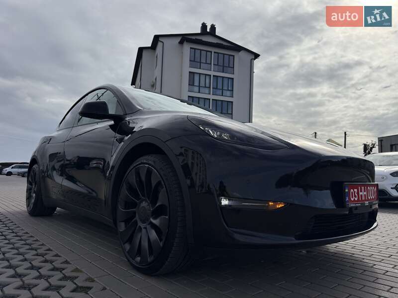 Внедорожник / Кроссовер Tesla Model Y 2022 в Луцке