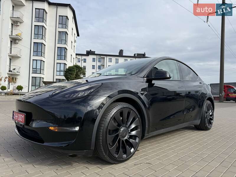 Внедорожник / Кроссовер Tesla Model Y 2022 в Луцке