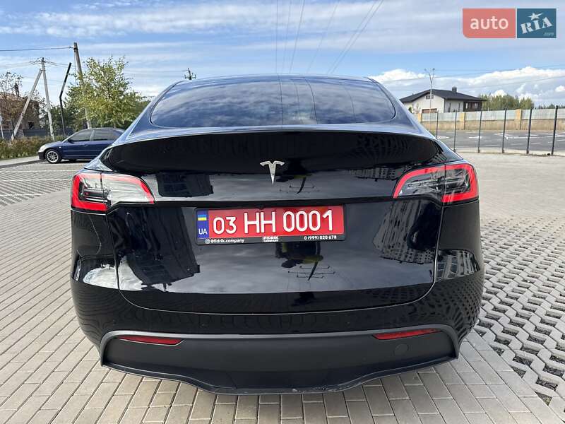 Внедорожник / Кроссовер Tesla Model Y 2022 в Луцке