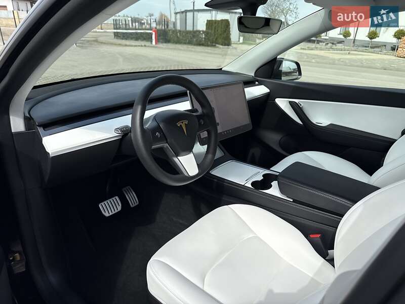 Внедорожник / Кроссовер Tesla Model Y 2022 в Луцке
