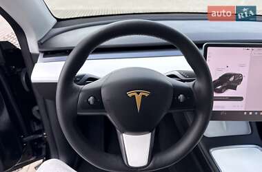 Внедорожник / Кроссовер Tesla Model Y 2022 в 
