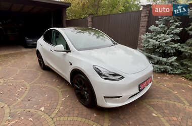 Позашляховик / Кросовер Tesla Model Y 2023 в Києві
