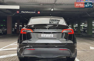 Внедорожник / Кроссовер Tesla Model Y 2023 в 