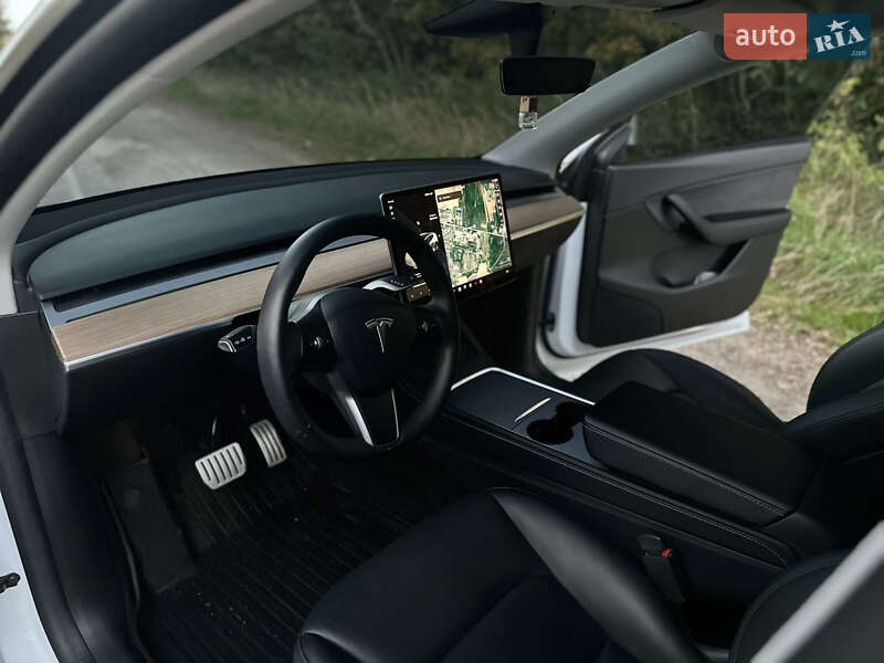 Позашляховик / Кросовер Tesla Model Y 2021 в Володимирі