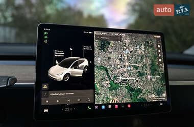 Позашляховик / Кросовер Tesla Model Y 2021 в 