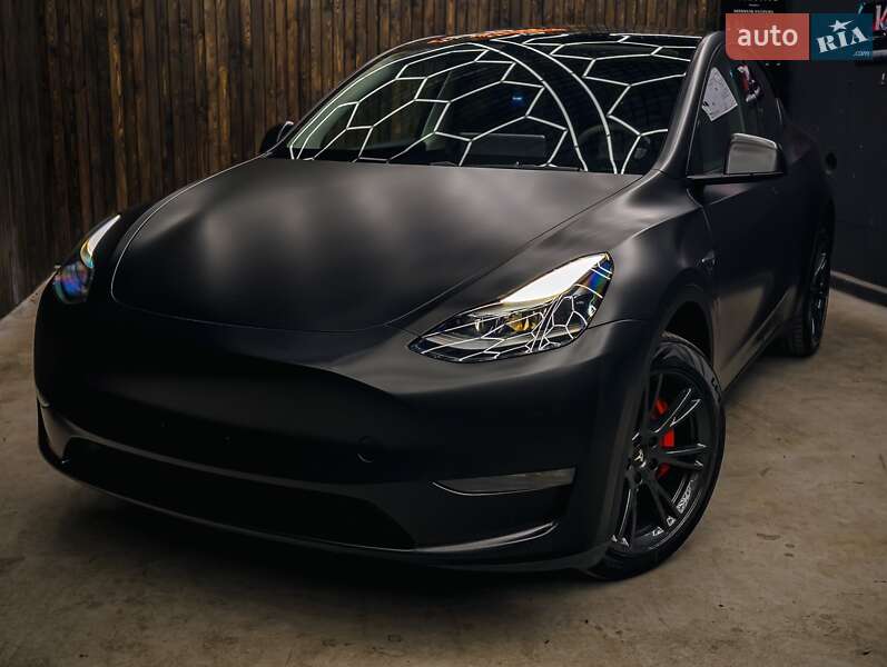 Внедорожник / Кроссовер Tesla Model Y 2023 в 