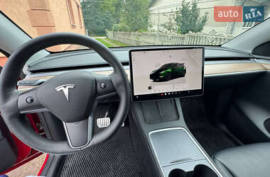 Позашляховик / Кросовер Tesla Model Y 2023 в 