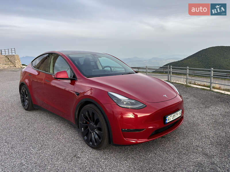 Позашляховик / Кросовер Tesla Model Y 2023 в Калуші
