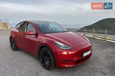 Позашляховик / Кросовер Tesla Model Y 2023 в 
