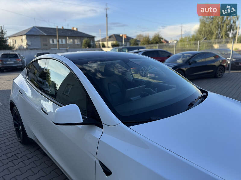Позашляховик / Кросовер Tesla Model Y 2020 в Луцьку