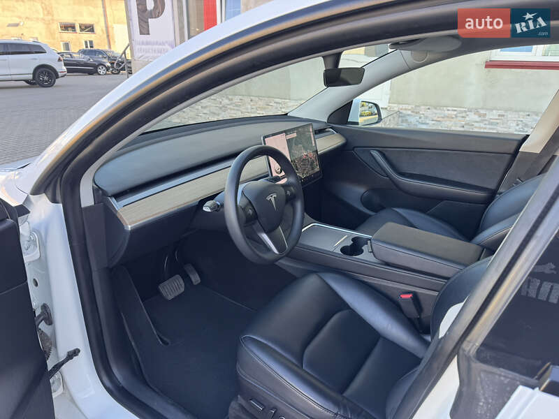Позашляховик / Кросовер Tesla Model Y 2020 в Луцьку