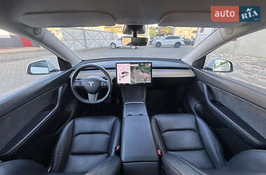 Внедорожник / Кроссовер Tesla Model Y 2020 в 