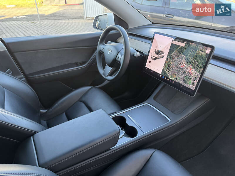Позашляховик / Кросовер Tesla Model Y 2020 в Луцьку